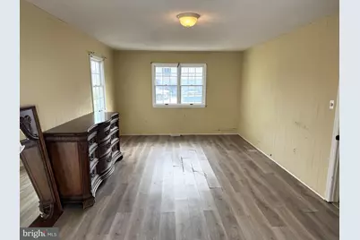 218 W 7th Street, Ship Bottom, NJ 08008 - Photo 9