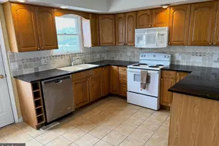 218 W 7th St, Ship Bottom, NJ 08008 - Photo 5