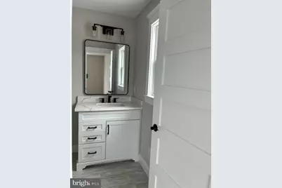 345 W 11th Street, Ship Bottom, NJ 08008 - Photo 23
