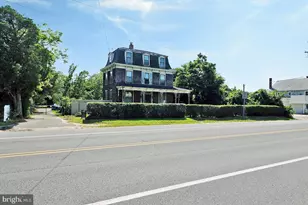 105 E Bay Ave, Manahawkin, NJ 08050 - Photo 5