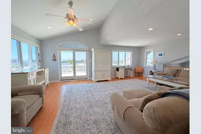 212 N Barnegat Avenue, Surf City, NJ 08008 - Photo 11