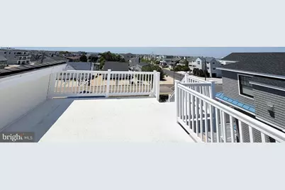 212 N Barnegat Avenue, Surf City, NJ 08008 - Photo 3