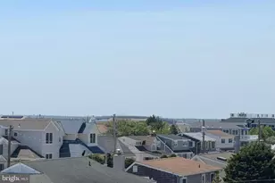 212 N Barnegat Ave, Surf City, NJ 08008 - Photo 5