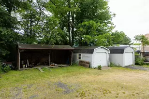 911 Monmouth, Cream Ridge, NJ 08514 - Photo 5