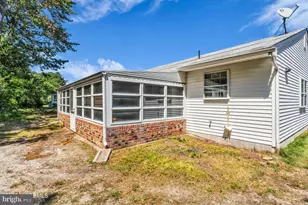 18 Whitecap Way, Brick, NJ 08723 - Photo 3