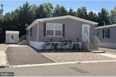 22 Baltimore Dr., Manahawkin, NJ 08050 - Photo 1