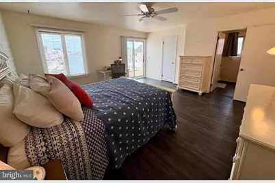 680 Newell Avenue, Manahawkin, NJ 08050 - Photo 13