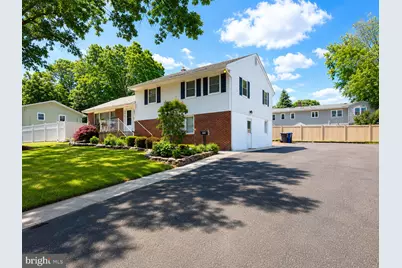 554 Gold Street, Toms River Township, NJ 08753 - Photo 3