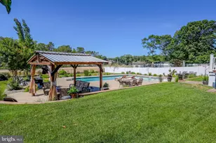 24 Orsaf Ln, Bayville, NJ 08721 - Photo 9