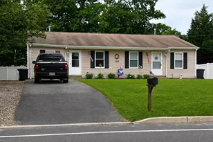 1553 Breakers Dr, Manahawkin, NJ 08050 - Photo 13