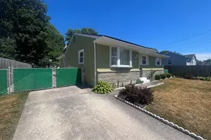 204 National Union Blvd, Tuckerton, NJ 08087 - Photo 3