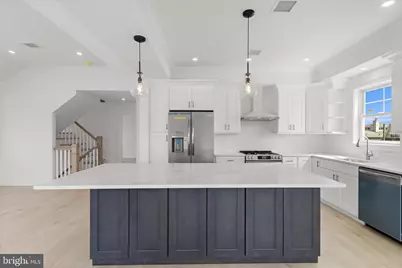 354 W 11th Street, Ship Bottom, NJ 08008 - Photo 9