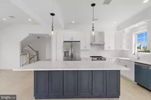 354 W 11th St, Ship Bottom, NJ 08008 - Photo 9