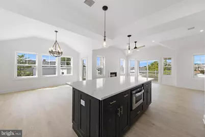 354 W 11th Street, Ship Bottom, NJ 08008 - Photo 11