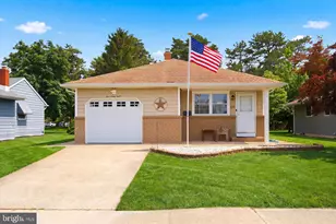 438 Jamaica Blvd, Berkeley, NJ 08757 - Photo 1