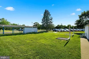 205 Bonaire Dr, Toms River, NJ 08757 - Photo 31