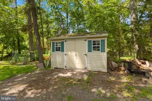 8 Riccis Dr, Jackson, NJ 08527 - Photo 31