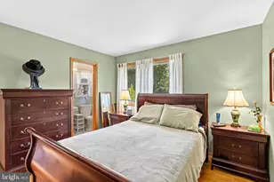8 Riccis Dr, Jackson, NJ 08527 - Photo 9