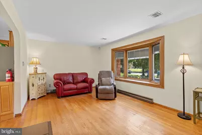 8 Riccis Drive, Jackson, NJ 08527 - Photo 17