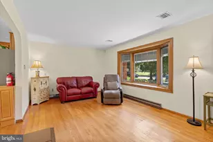 8 Riccis Dr, Jackson, NJ 08527 - Photo 17