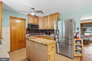 8 Riccis Dr, Jackson, NJ 08527 - Photo 21