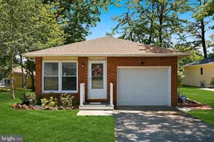 37 Sycamore Rd, Manahawkin, NJ 08050 - Photo 3