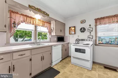 14 Larboard Street, Beachwood, NJ 08722 - Photo 7