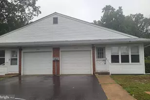 239 B Columbine Ave, Manchester Township, NJ 08759 - Photo 1