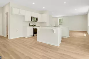 516 Mermaid Dr, Barnegat, NJ 08005 - Photo 3