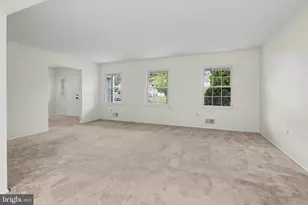 1075 Torremolinos Ct, Toms River, NJ 08753 - Photo 7