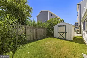 114 W Delaware Ave, Long Beach, NJ 08008 - Photo 37