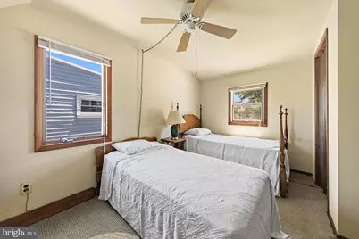114 W Delaware Avenue, Long Beach, NJ 08008 - Photo 25