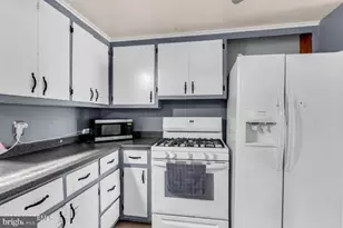 1137 Roe Ave, Point Pleasant Beach, NJ 08742 - Photo 13