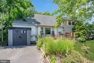 1137 Roe Ave, Point Pleasant Beach, NJ 08742 - Photo 5