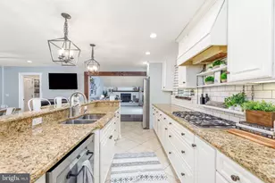 428 Washington Ave, Pine Beach, NJ 08741 - Photo 11