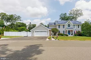 428 Washington Ave, Pine Beach, NJ 08741 - Photo 1