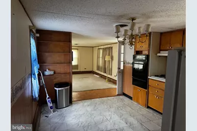 100 Roberts, Toms River Township, NJ 08755 - Photo 11