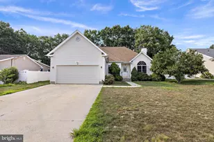 1016 Beach Ln, Manahawkin, NJ 08050 - Photo 3