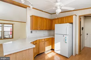405 Maplehurst Ct, Manchester Township, NJ 08759 - Photo 9