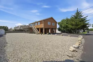 402 Kelly Ave, Tuckerton, NJ 08087 - Photo 1