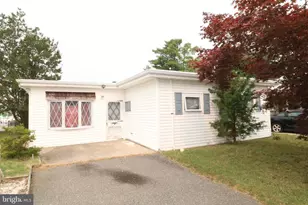 40 W Anchor Dr, Tuckerton, NJ 08087 - Photo 1
