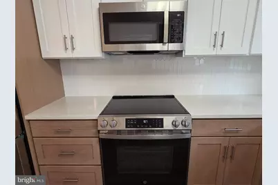 437 Portsmouth Drive, Lakewood, NJ 08701 - Photo 11