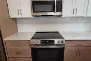 437 Portsmouth Dr, Lakewood, NJ 08701 - Photo 11