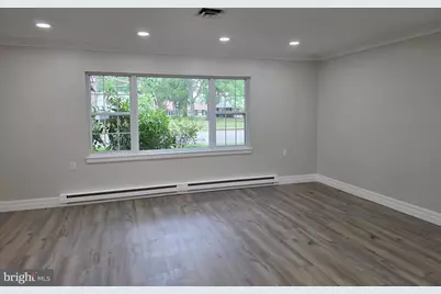 437 Portsmouth Drive, Lakewood, NJ 08701 - Photo 17