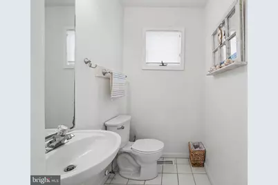 11 W Essex Avenue, Harvey Cedars, NJ 08008 - Photo 29