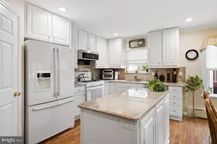 379 Golf View Dr, Tuckerton, NJ 08087 - Photo 17