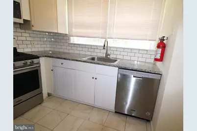 32 Pin Oak Lane, Tuckerton, NJ 08087 - Photo 3