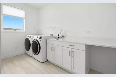 2 E 15th Street, Long Beach, NJ 08008 - Photo 37