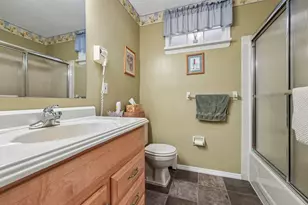 423 Costa Mesa Dr, Toms River, NJ 08757 - Photo 9