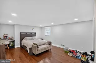 555 Brookside Dr, Toms River, NJ 08753 - Photo 11